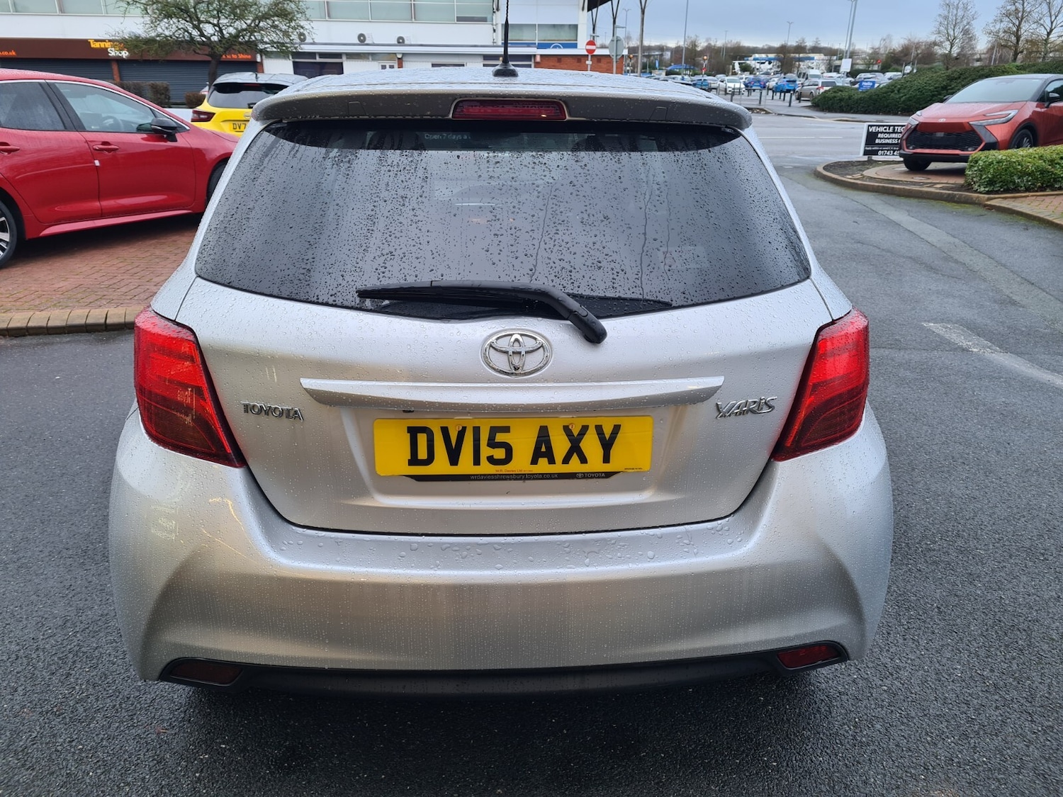 Used Toyota Yaris 2015 for sale - 77476499: Photo 6