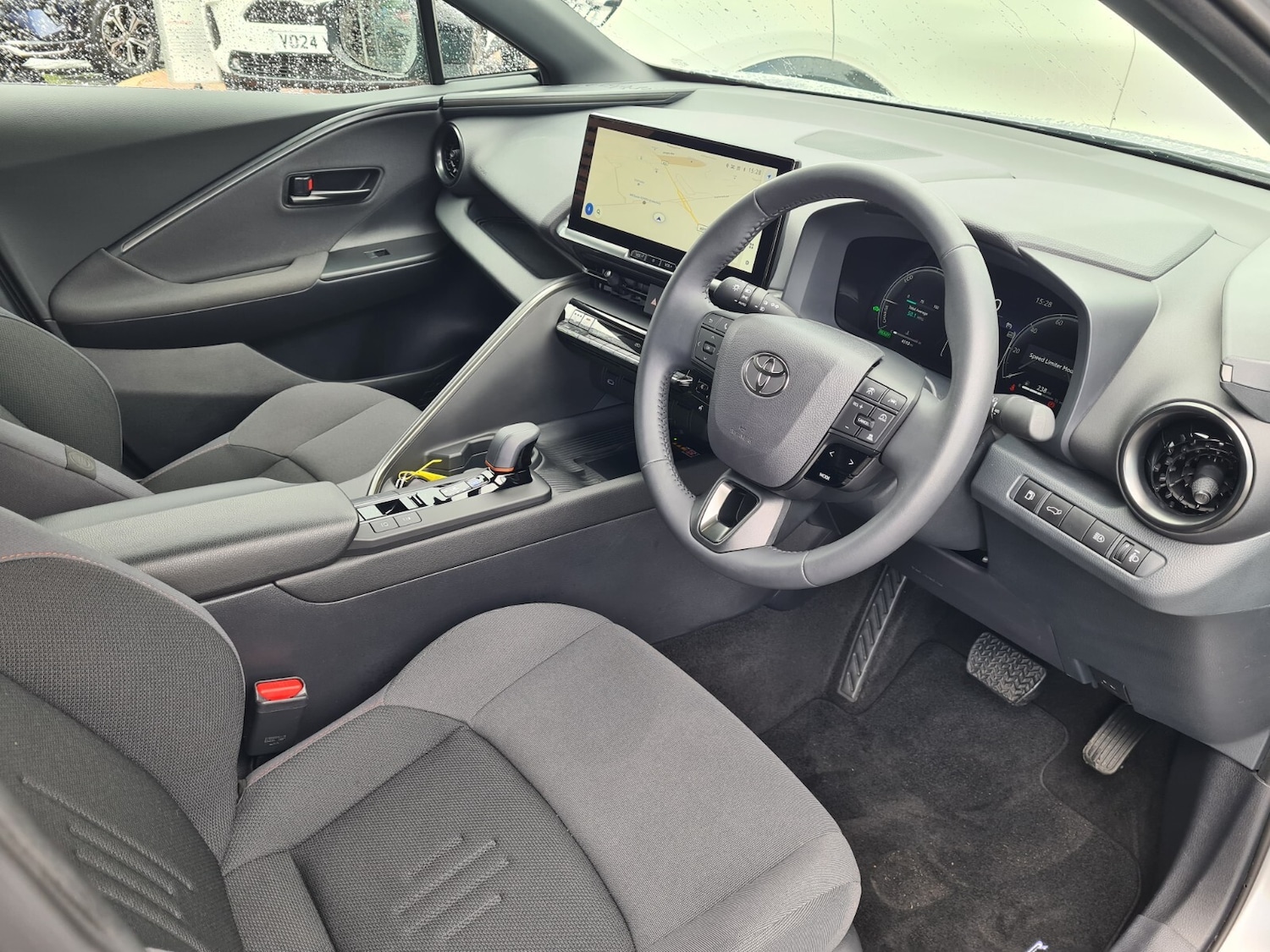 Used Toyota C-HR 2024 for sale - 77019854: Photo 10