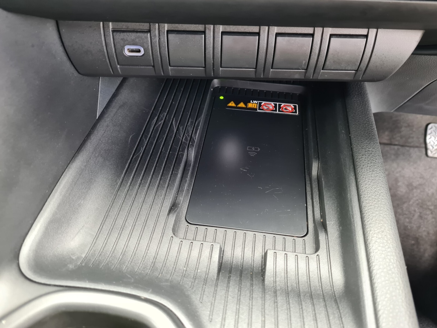 Used Toyota C-HR 2024 for sale - 77019854: Photo 16