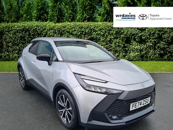 Used Toyota C-HR 2024 for sale - 77019854: Photo