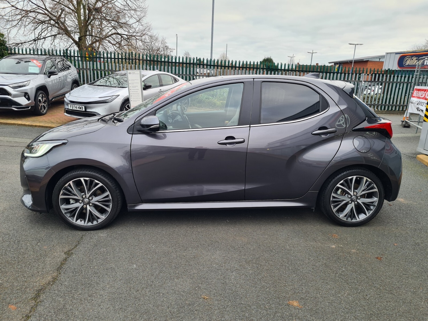 Used Toyota Yaris 2022 for sale - 77165528: Photo 4