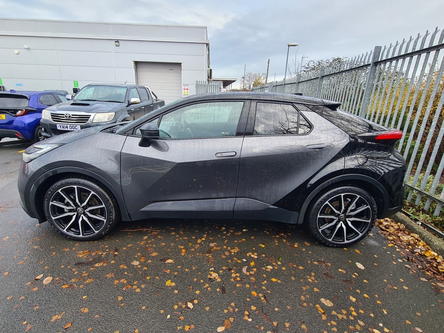 Used Toyota C-HR 2024 for sale - 77247979: Photo 4