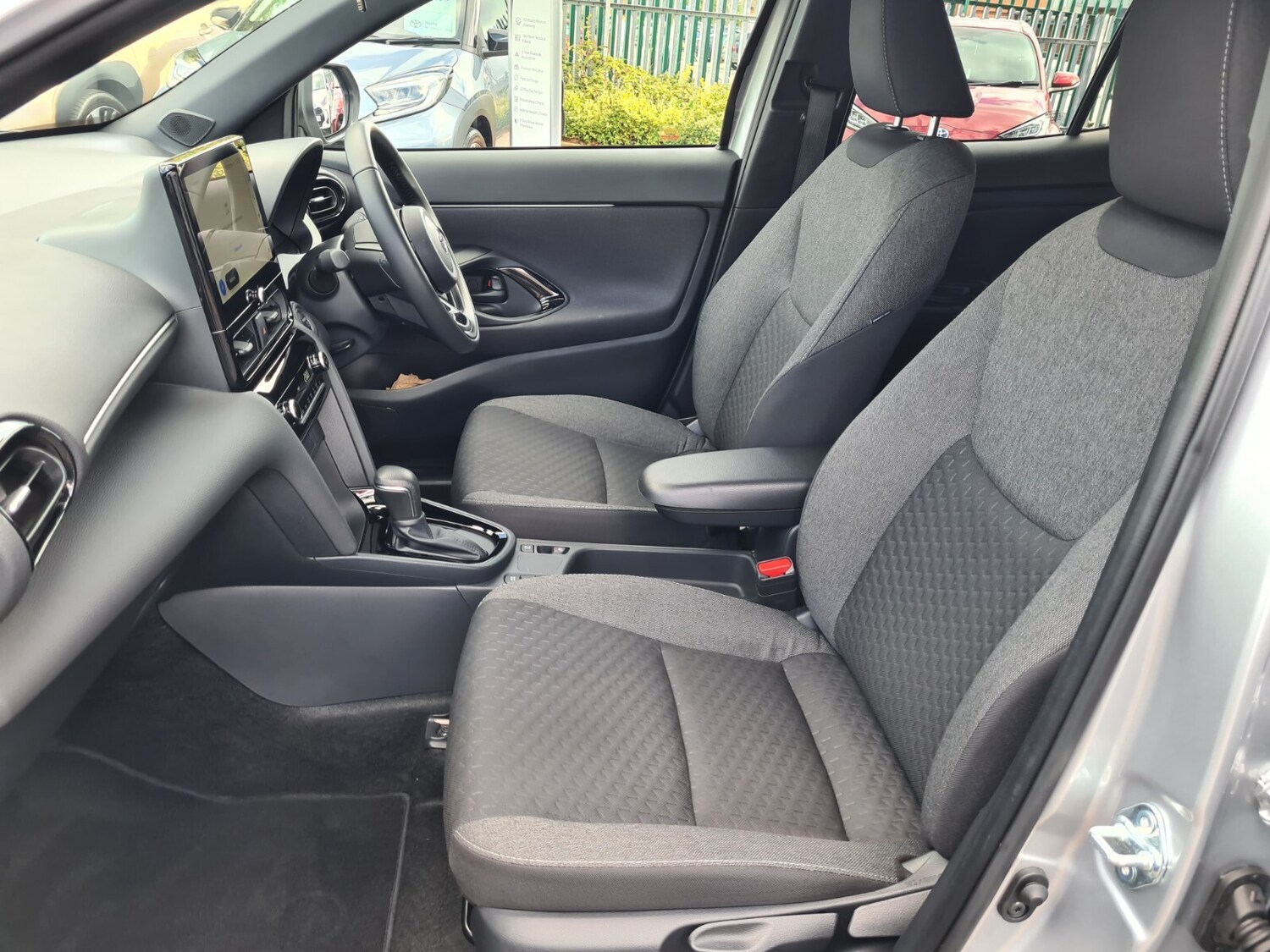 Used Toyota Yaris Cross 2025 for sale - 76856386: Photo 20