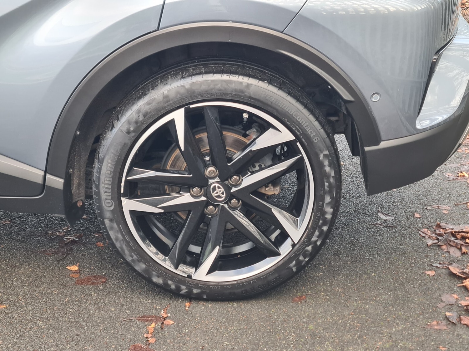 Used Toyota C-HR 2021 for sale - 76696446: Photo 4