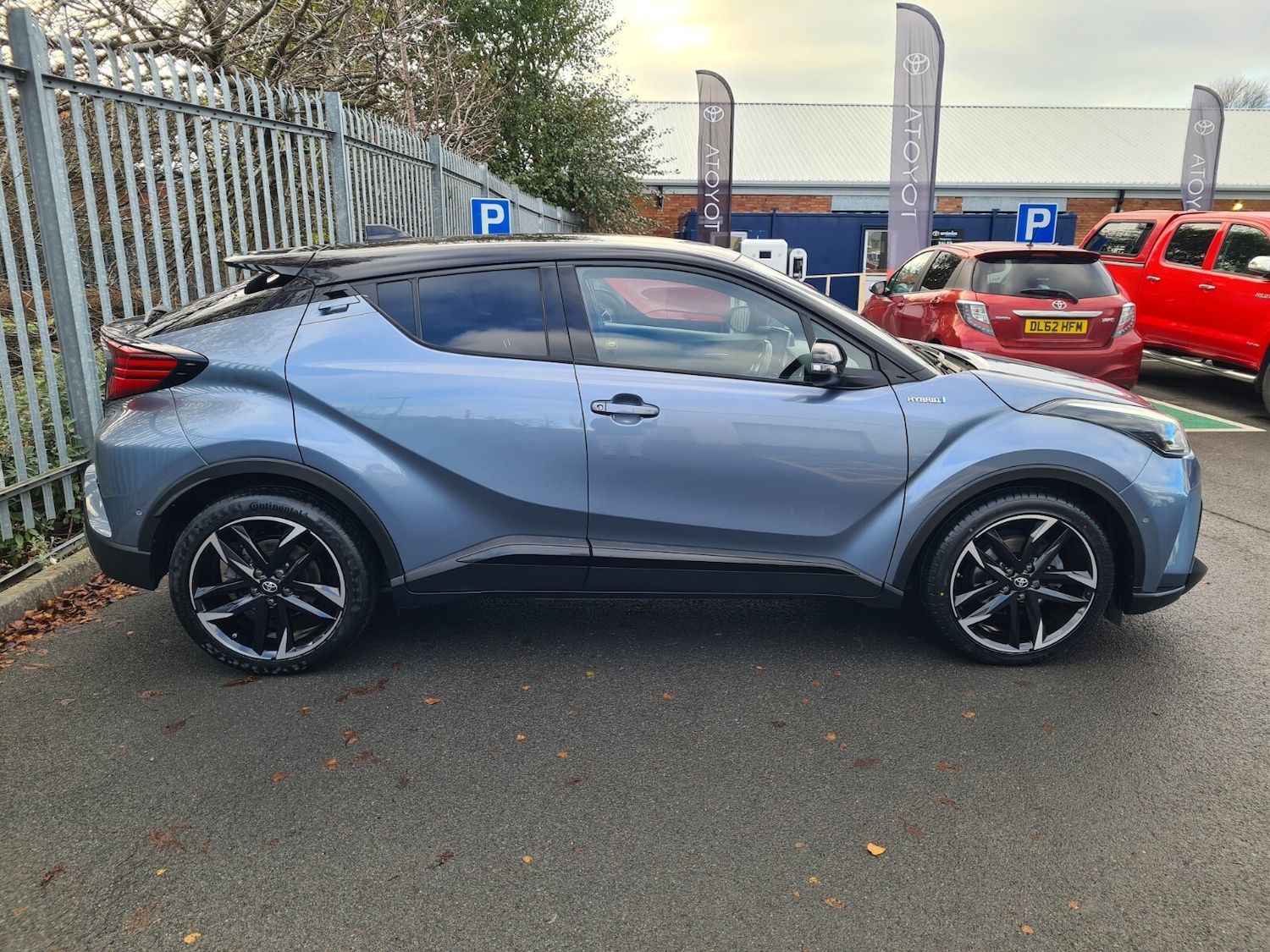 Used Toyota C-HR 2021 for sale - 76696446: Photo 5