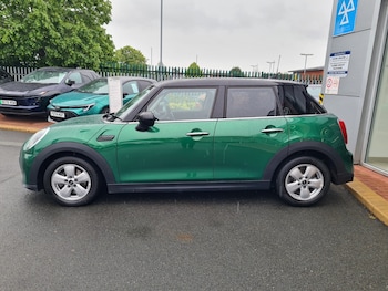 Used MINI Cooper 2023 for sale - 78590715: Photo