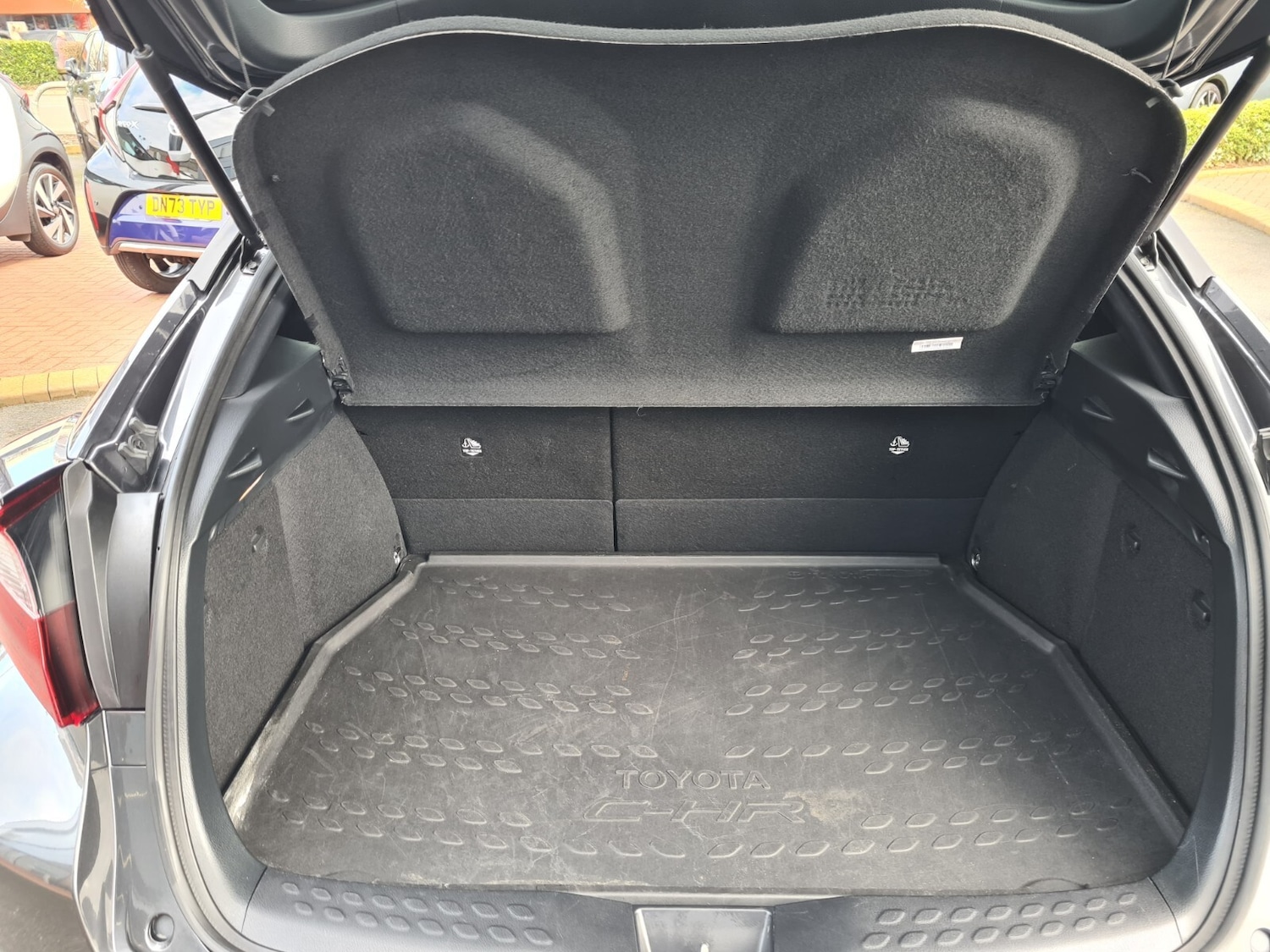 Used Toyota C-HR 2023 for sale - 77732525: Photo 22