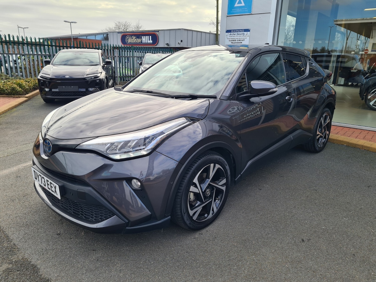 Used Toyota C-HR 2023 for sale - 77732525: Photo 3