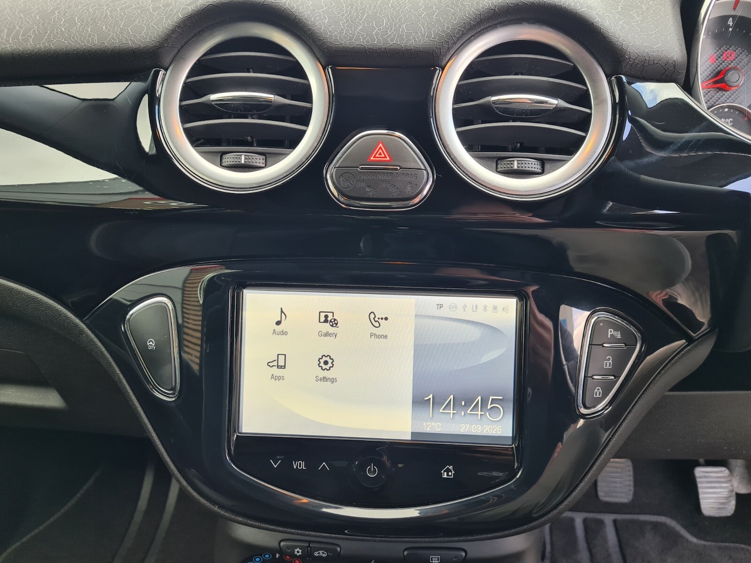 Used Vauxhall ADAM 2015 for sale - 78080958: Photo 13