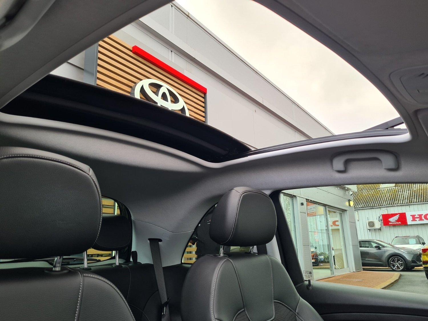 Used Vauxhall ADAM 2015 for sale - 78080958: Photo 15