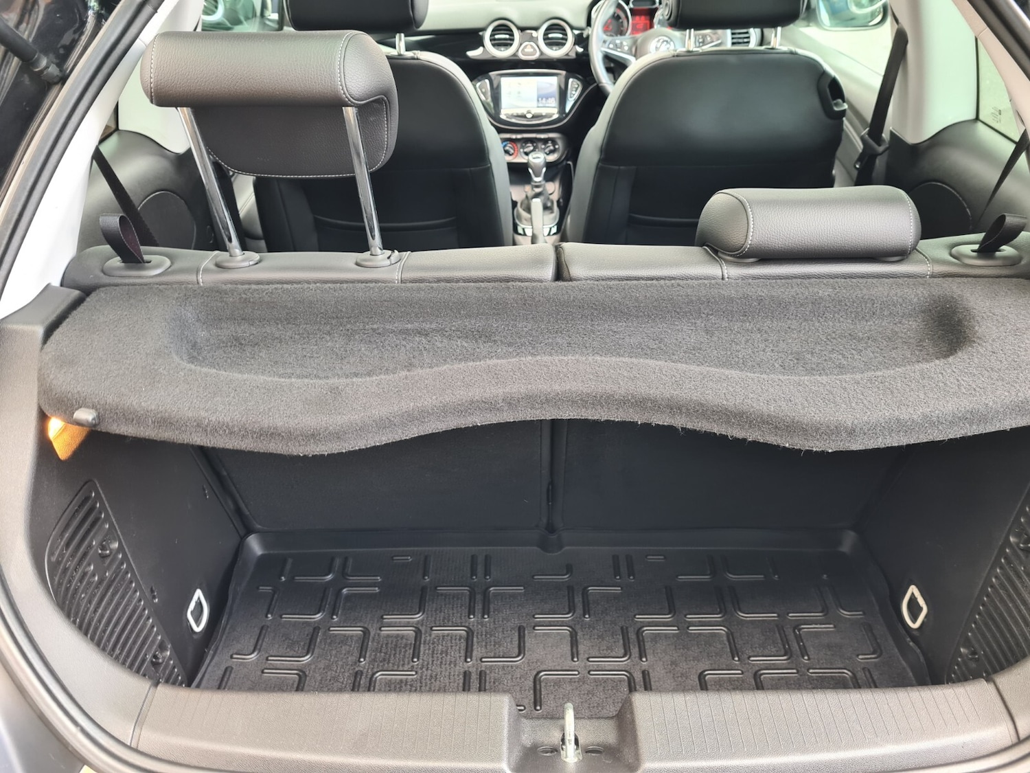 Used Vauxhall ADAM 2015 for sale - 78080958: Photo 17