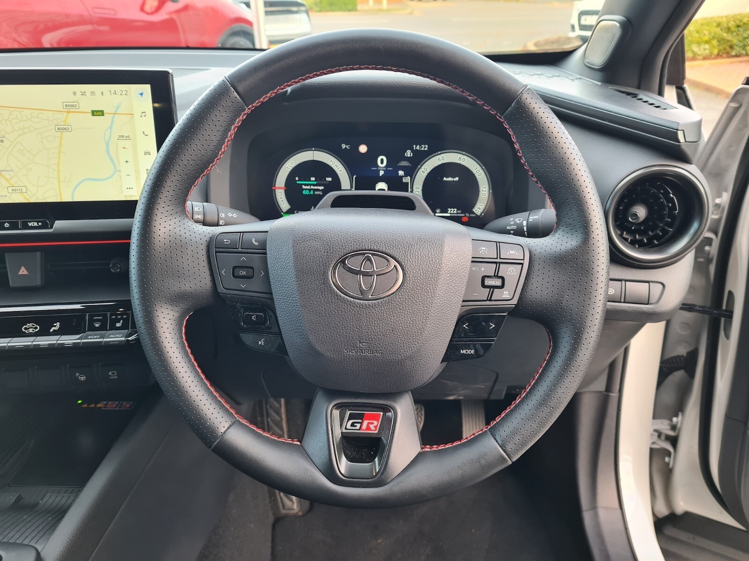 Used Toyota C-HR 2023 for sale - 76589869: Photo 11