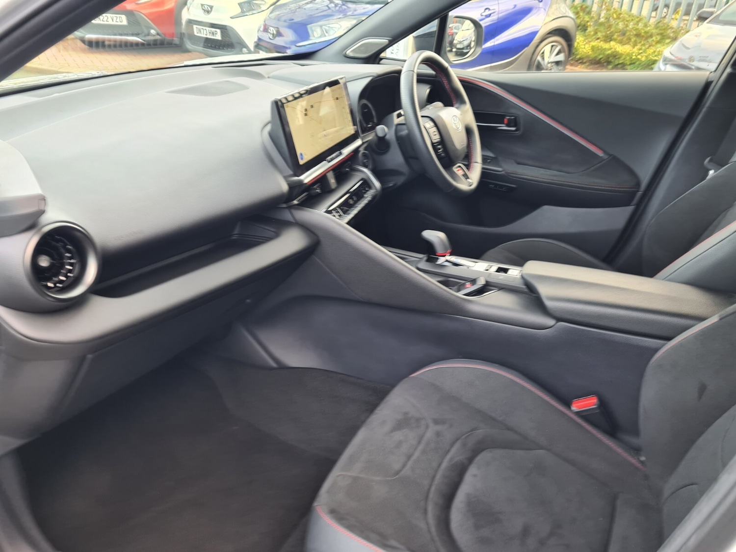 Used Toyota C-HR 2023 for sale - 76589869: Photo 24