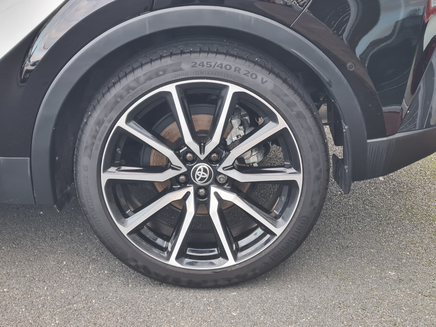 Used Toyota C-HR 2023 for sale - 76589869: Photo 5