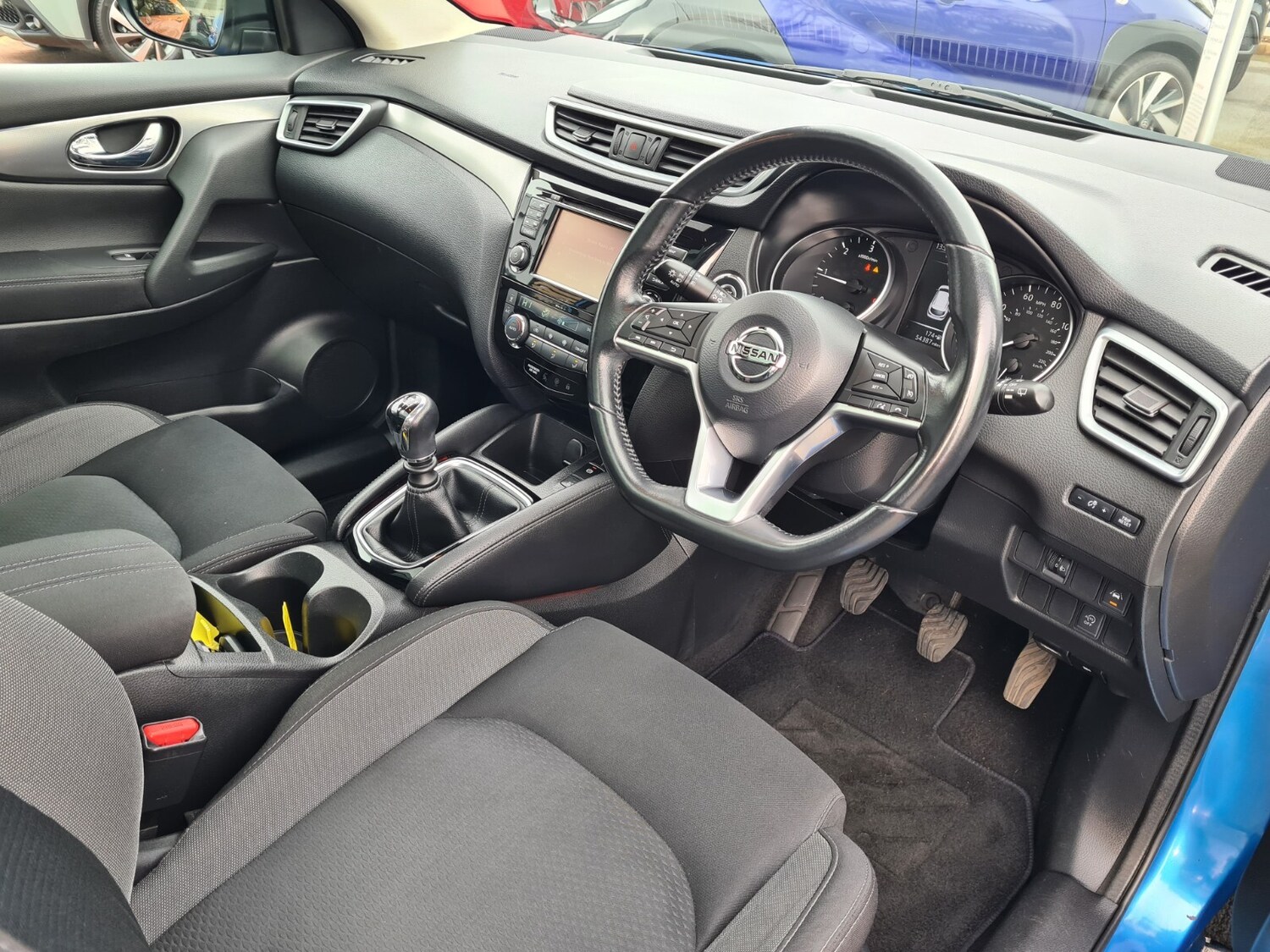 Used Nissan Qashqai 2018 for sale - 77710905: Photo 10