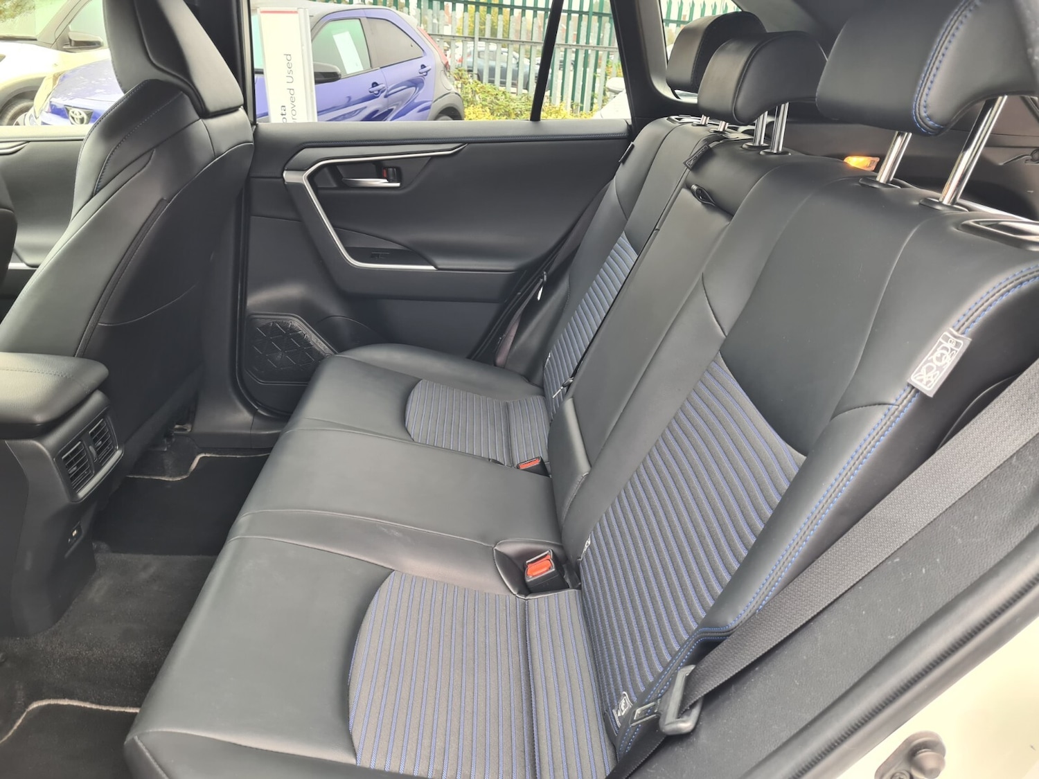 Used Toyota RAV4 2021 for sale - 77165529: Photo 22