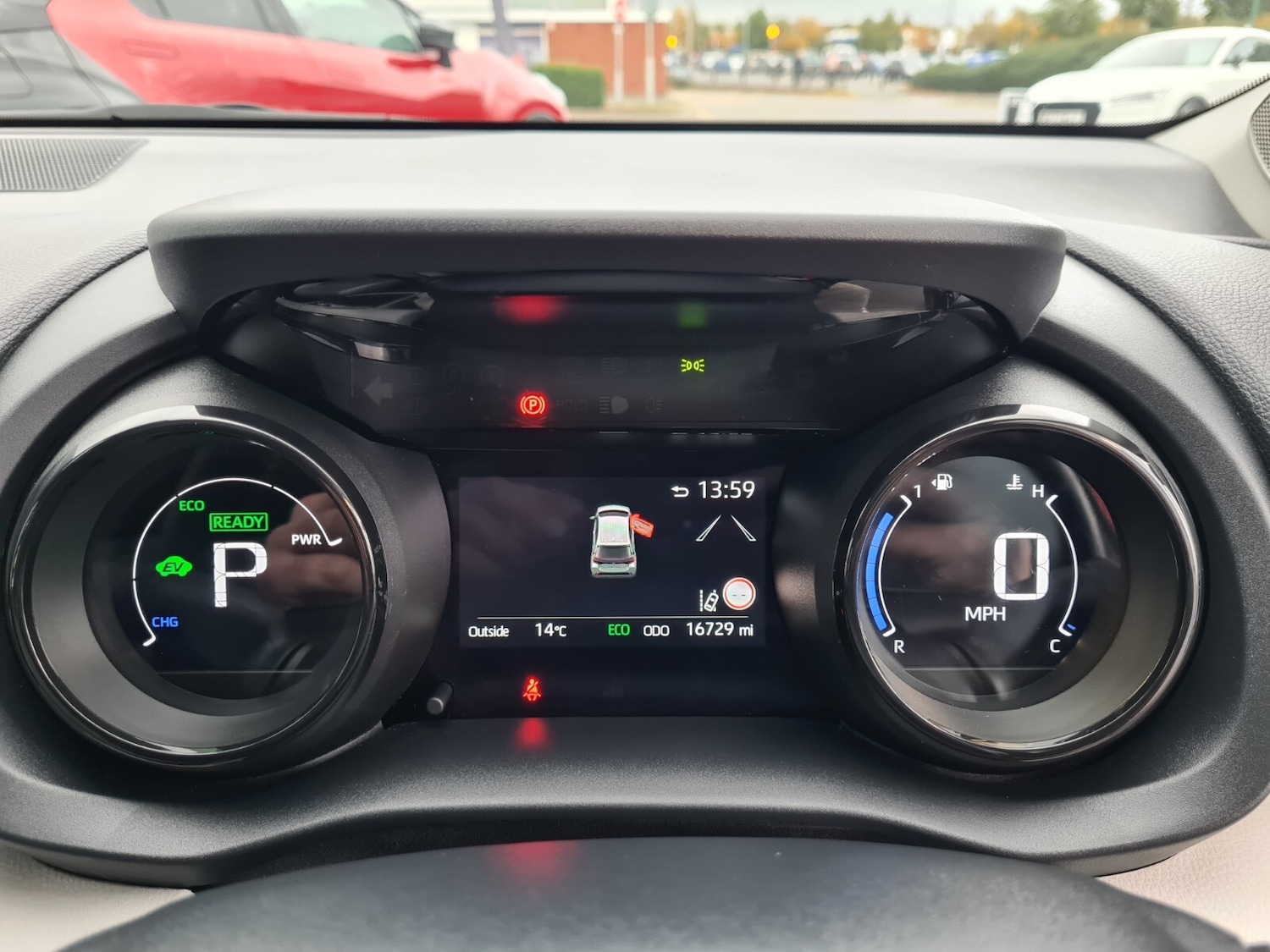 Used Toyota Yaris 2023 for sale - 76475191: Photo 13