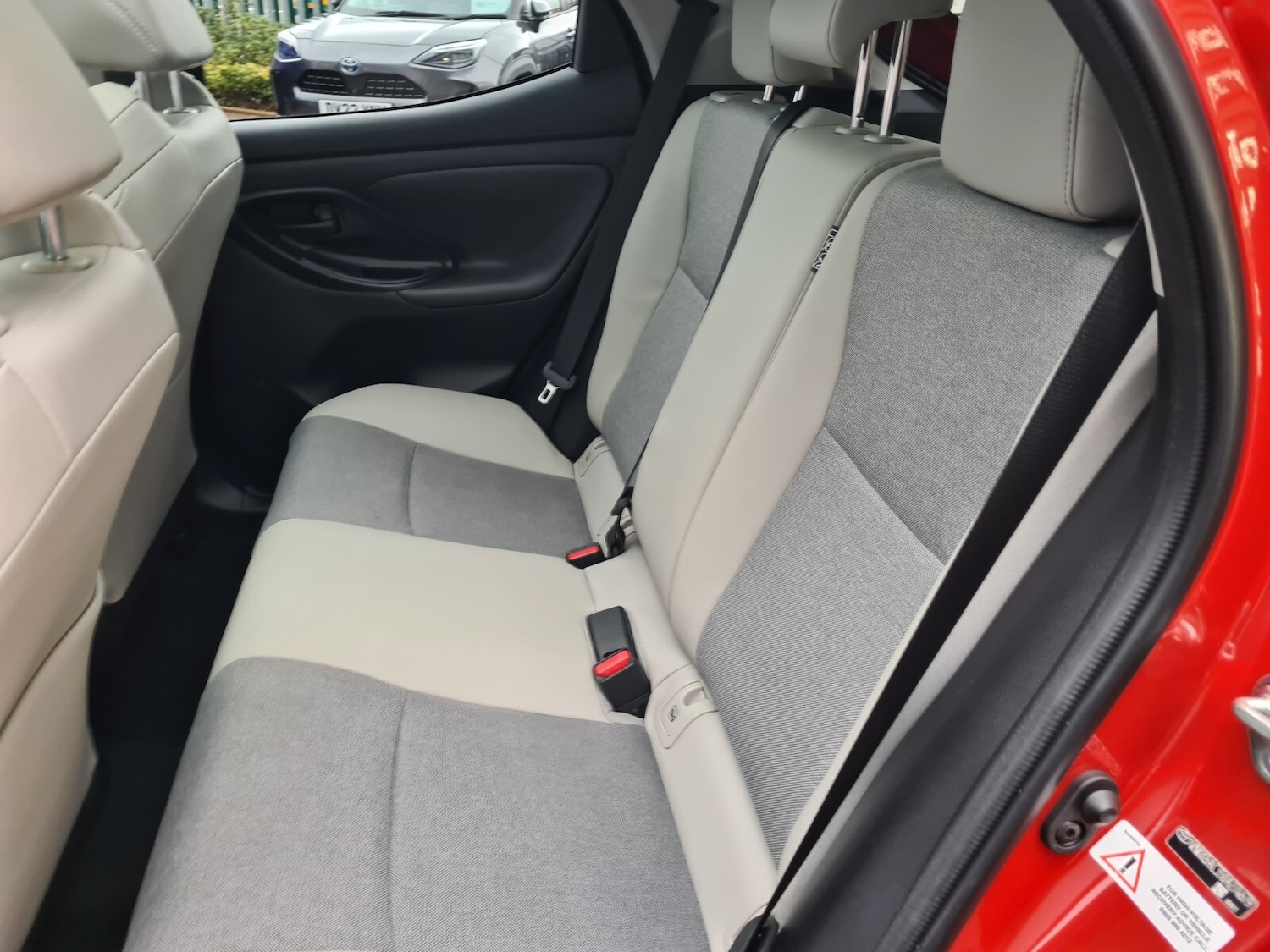 Used Toyota Yaris 2023 for sale - 76475191: Photo 23