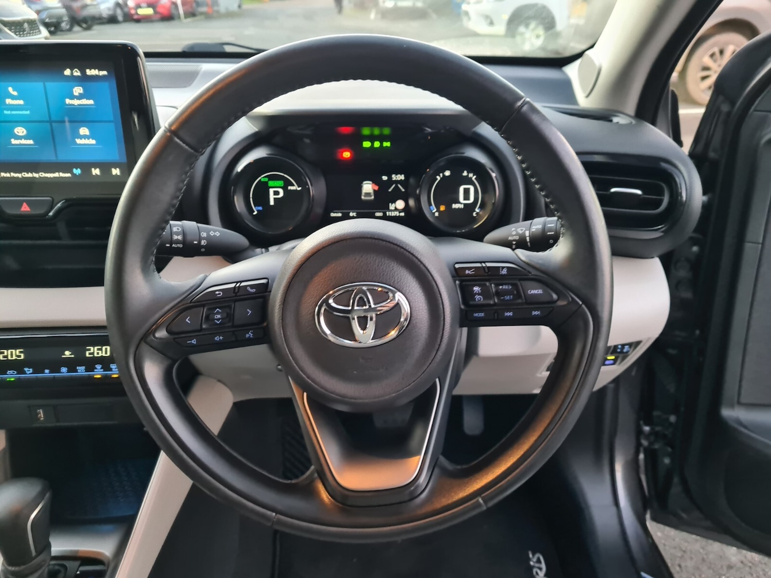 Used Toyota Yaris 2023 for sale - 77019927: Photo 11