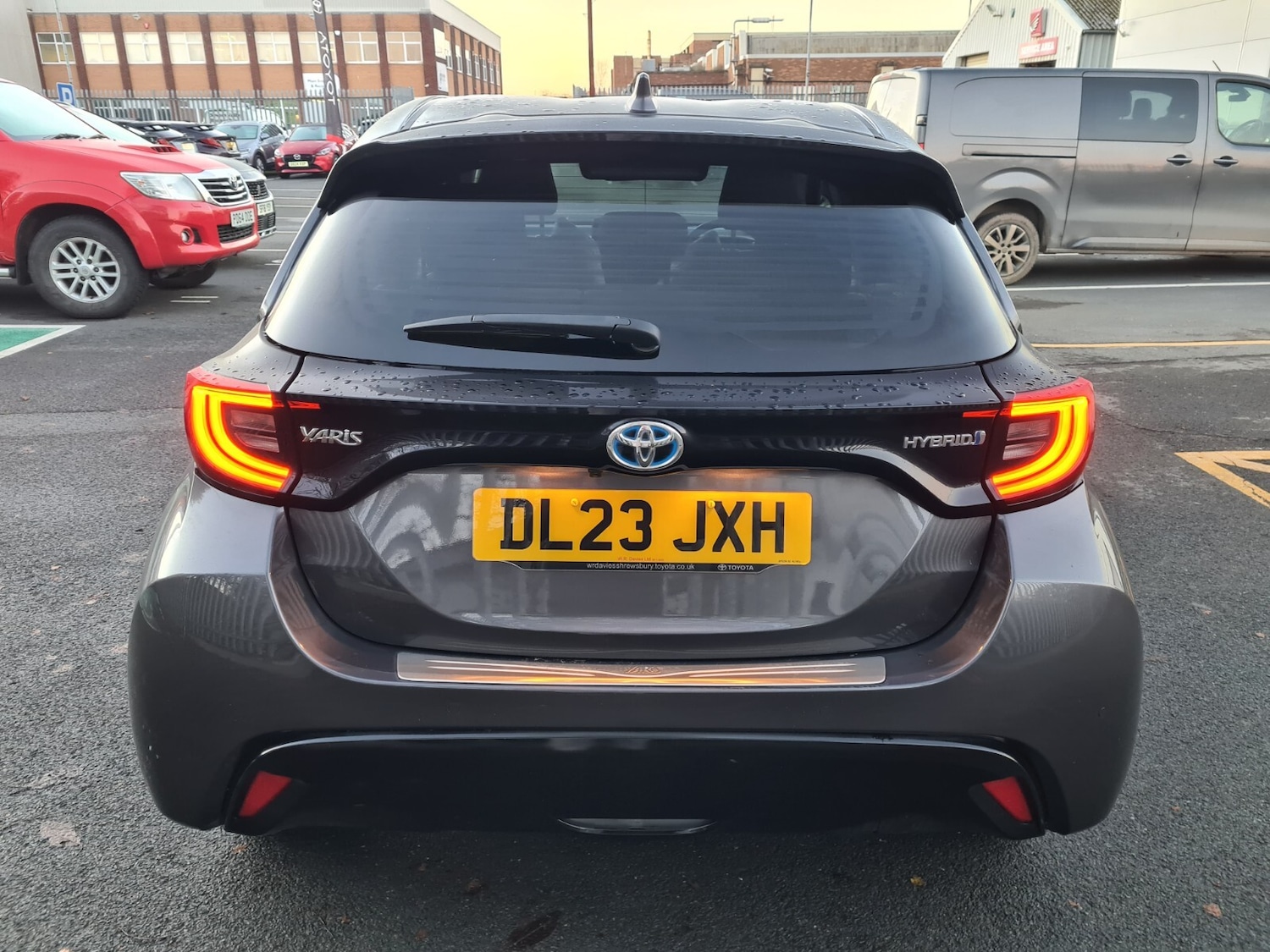 Used Toyota Yaris 2023 for sale - 77019927: Photo 6