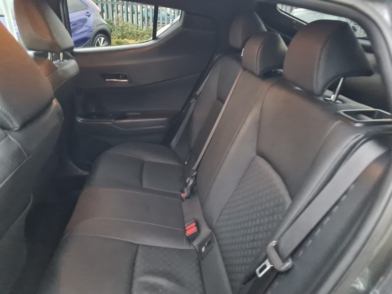 Used Toyota C-HR 2020 for sale - 76514981: Photo 21