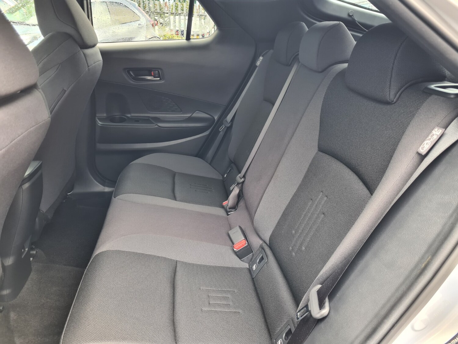 Used Toyota C-HR 2024 for sale - 76276234: Photo 23