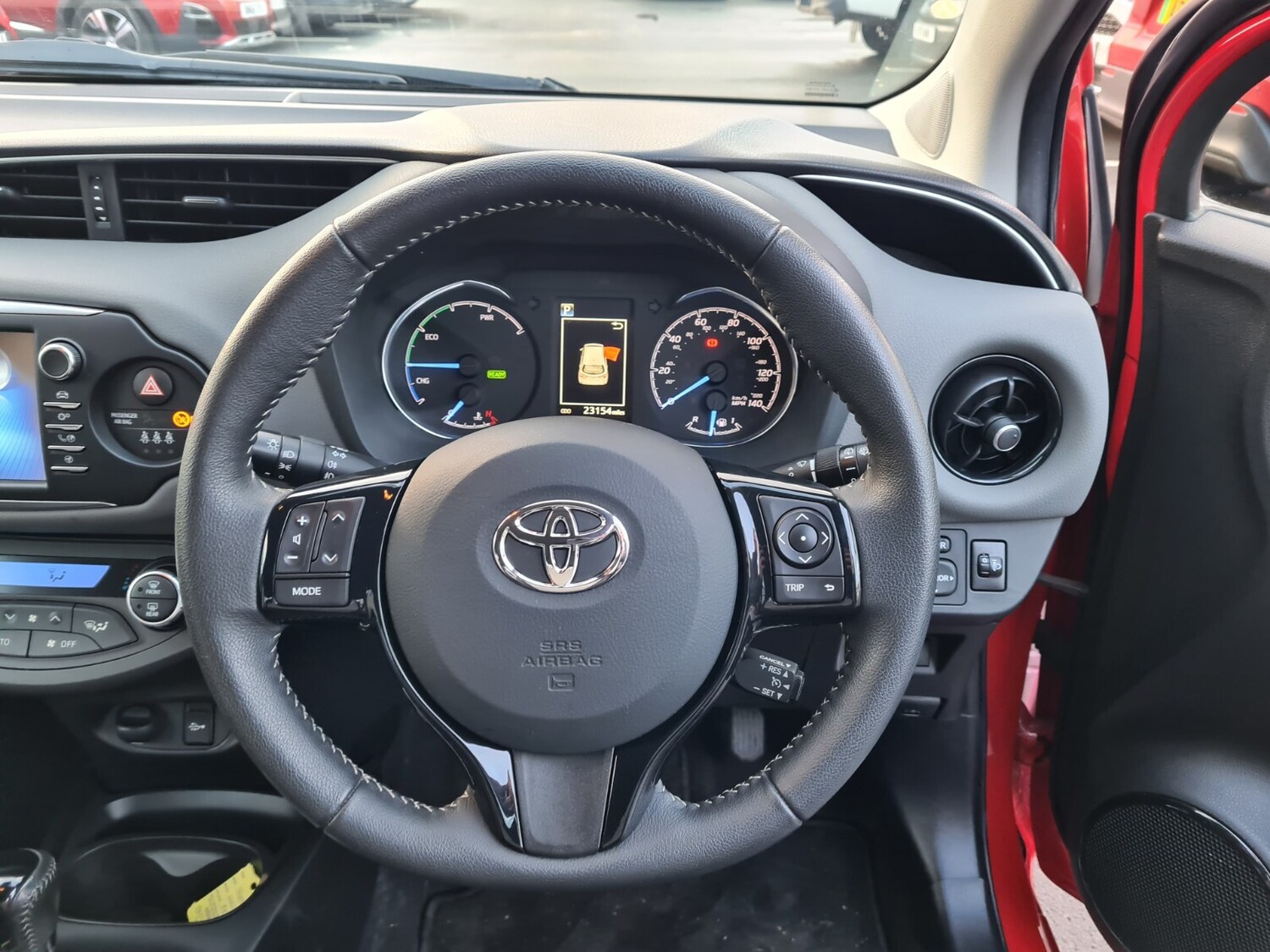 Used Toyota Yaris 2018 for sale - 77178093: Photo 11