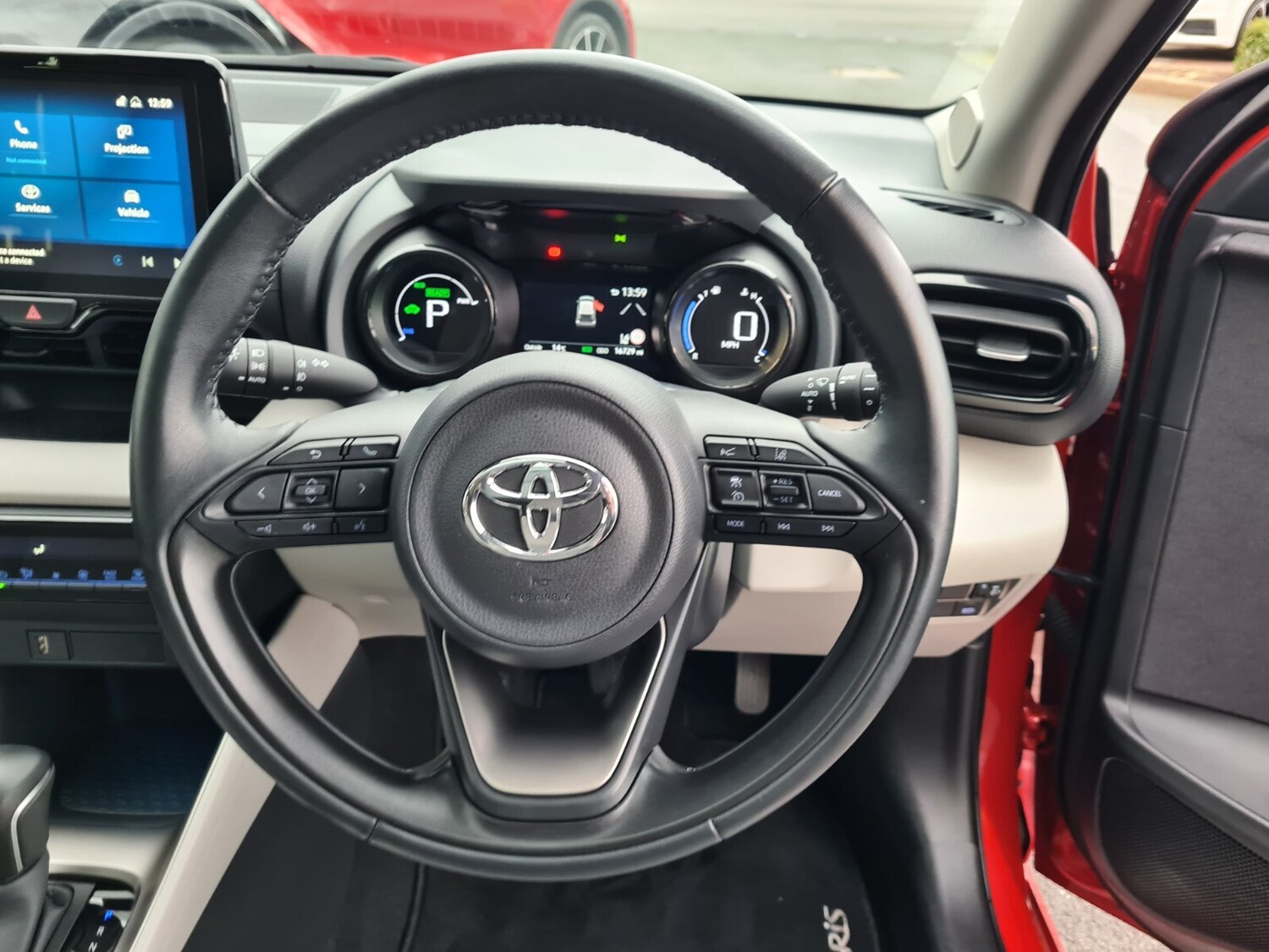 Used Toyota Yaris 2023 for sale - 76856456: Photo 12