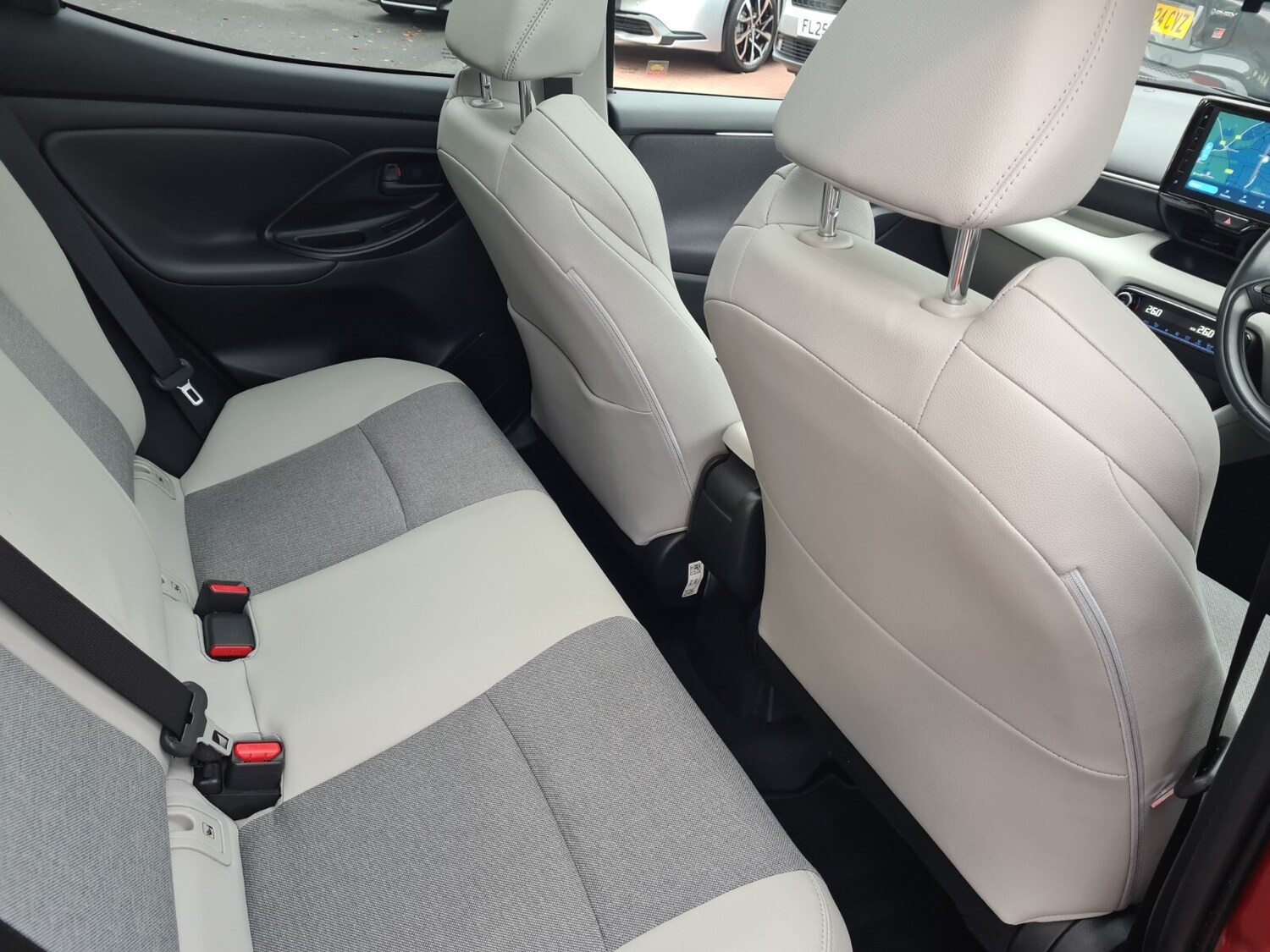 Used Toyota Yaris 2023 for sale - 76856456: Photo 18