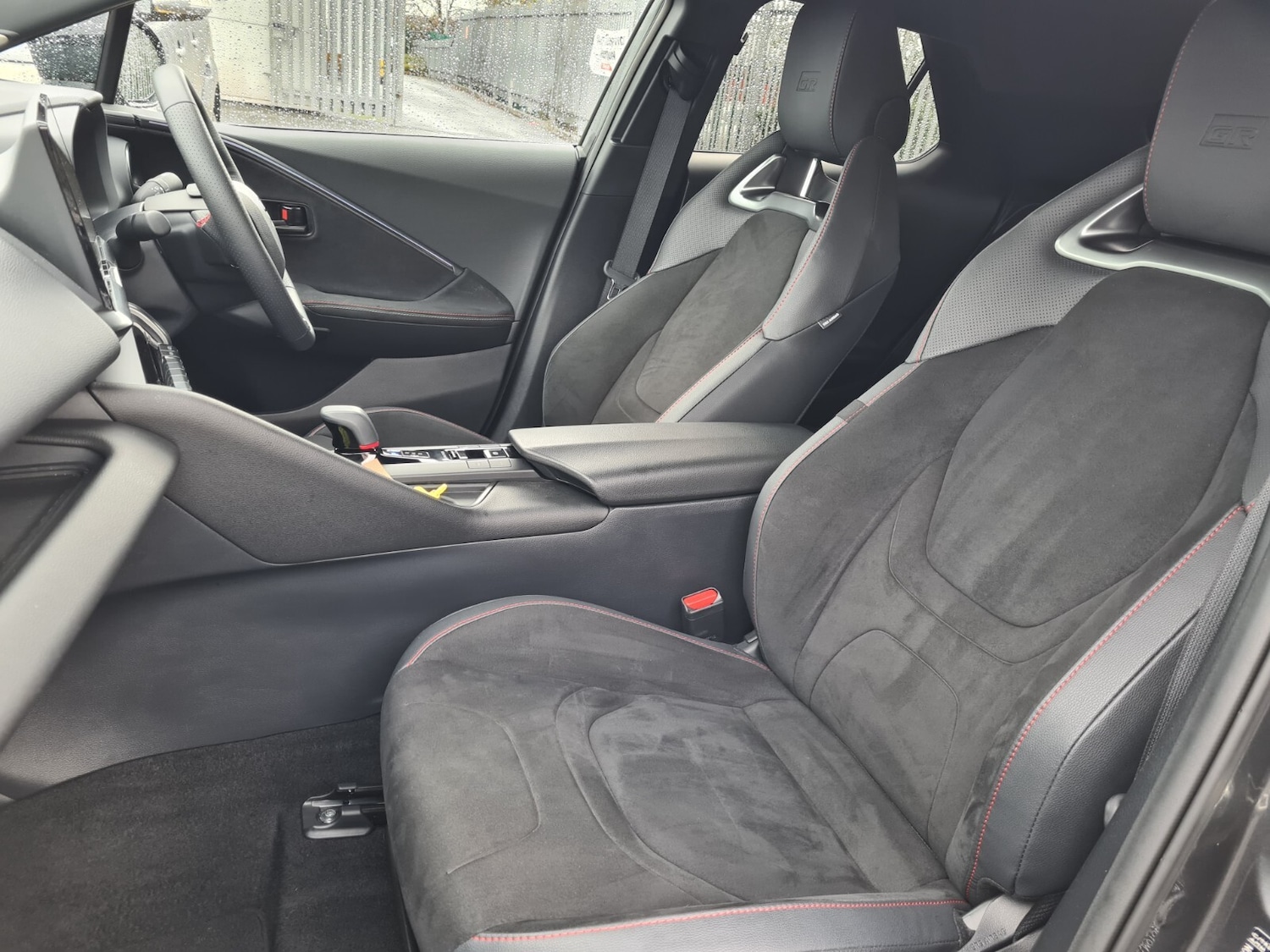 Used Toyota C-HR 2024 for sale - 76921805: Photo 20