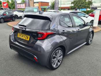 Used Toyota Yaris 2024 for sale - 75395914: Photo