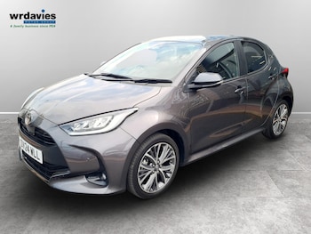 Used Toyota Yaris 2024 for sale - 79230163: Photo