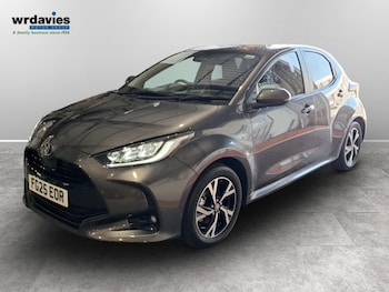 Used Toyota Yaris 2025 for sale - 79122335: Photo