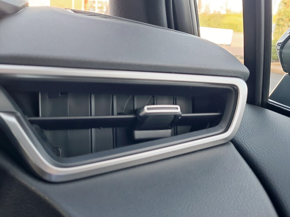 Used Toyota Corolla 2024 for sale - 77934380: Photo 31