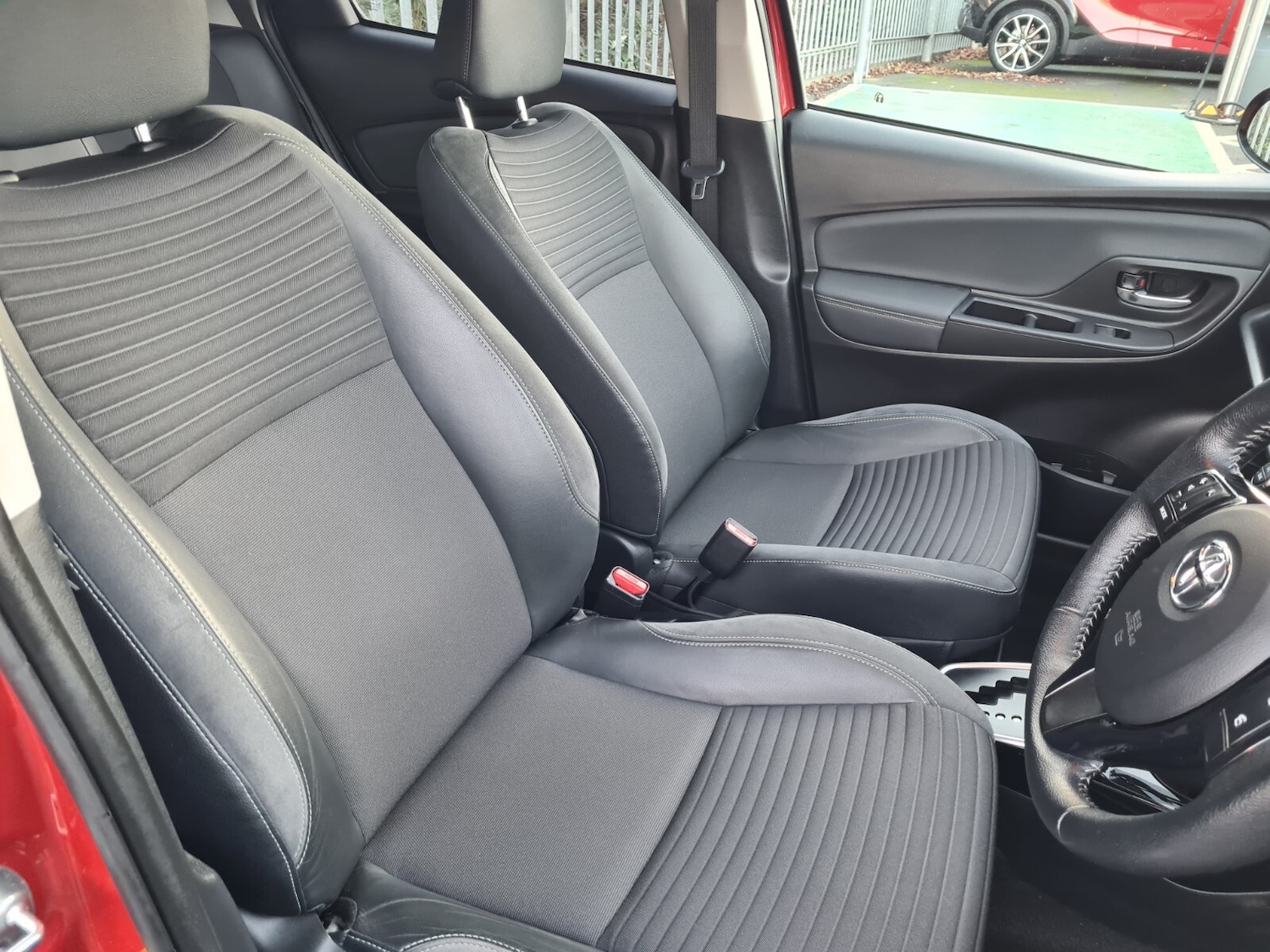 Used Toyota Yaris 2016 for sale - 77019883: Photo 14