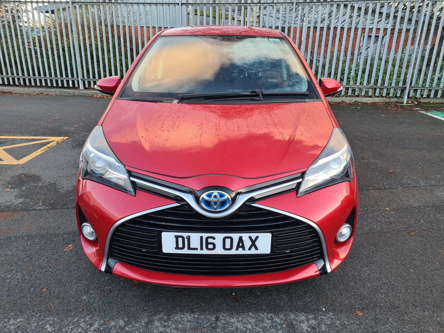 Used Toyota Yaris 2016 for sale - 77019883: Photo 2