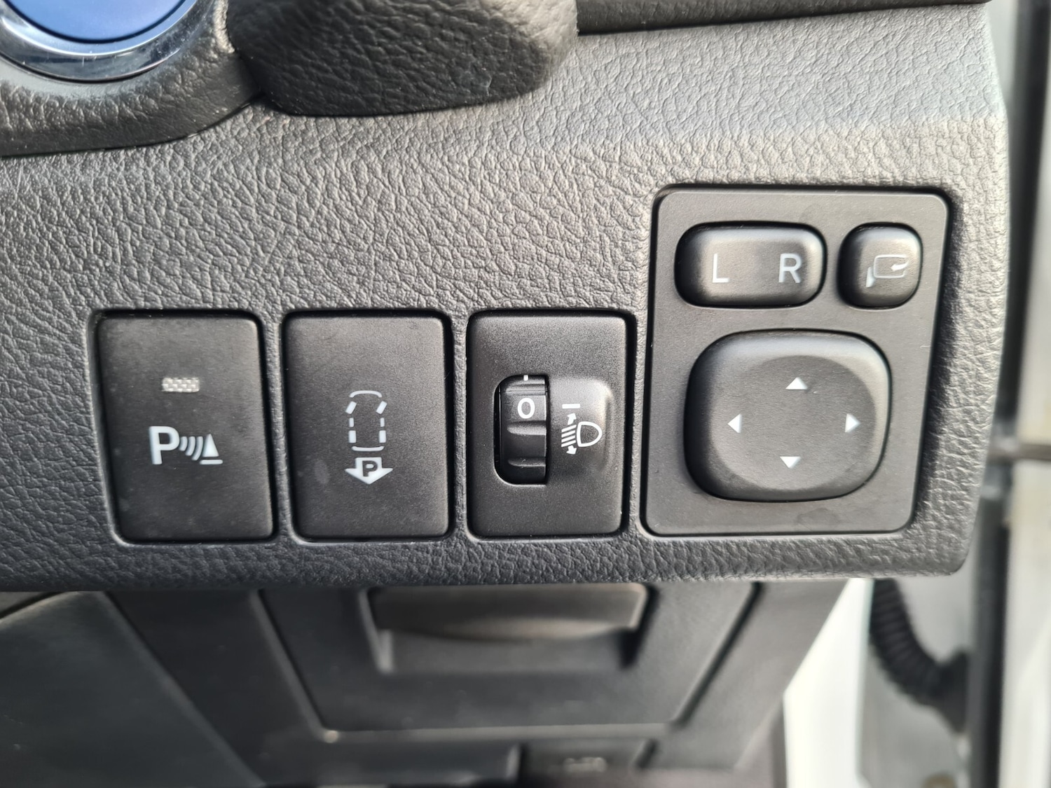 Used Toyota Auris 2013 for sale - 76355208: Photo 16