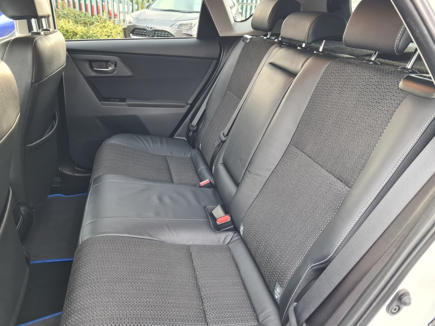 Used Toyota Auris 2013 for sale - 76355208: Photo 22