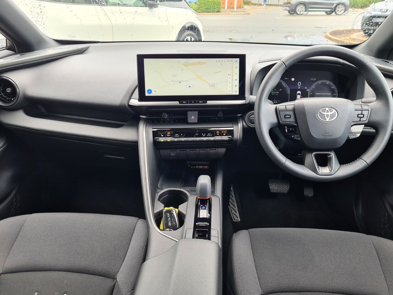 Used Toyota C-HR 2024 for sale - 76856377: Photo 11