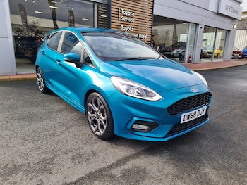 Used Ford Fiesta 2018 for sale - 77619074: Photo
