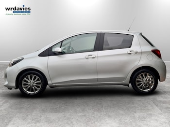 Used Toyota Yaris 2016 for sale - 77791168: Photo