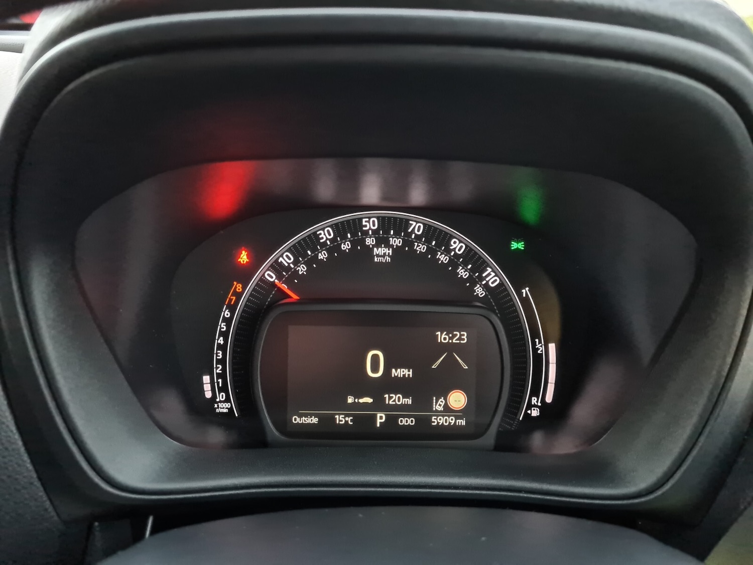 Used Toyota Aygo X 2023 for sale - 77165555: Photo 12