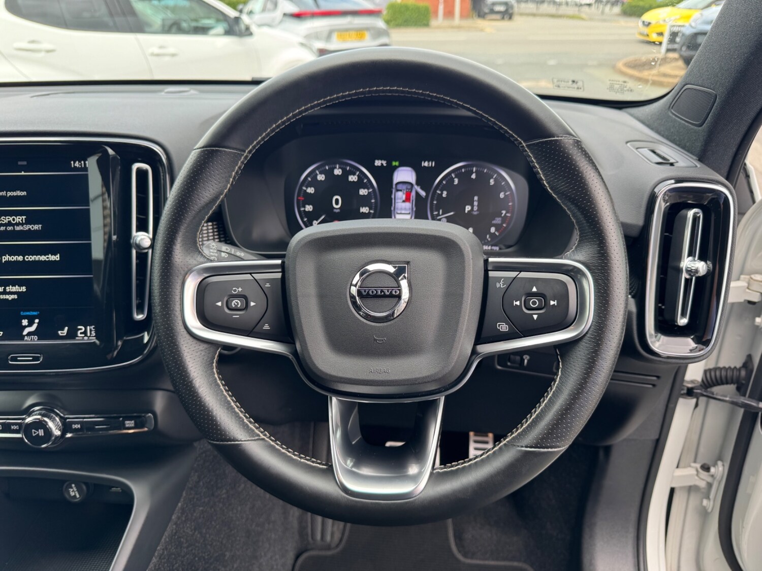 Used Volvo XC40 2020 for sale - 77556823: Photo 12