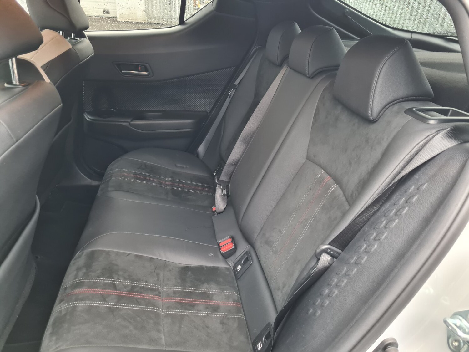 Used Toyota C-HR 2021 for sale - 76856437: Photo 19