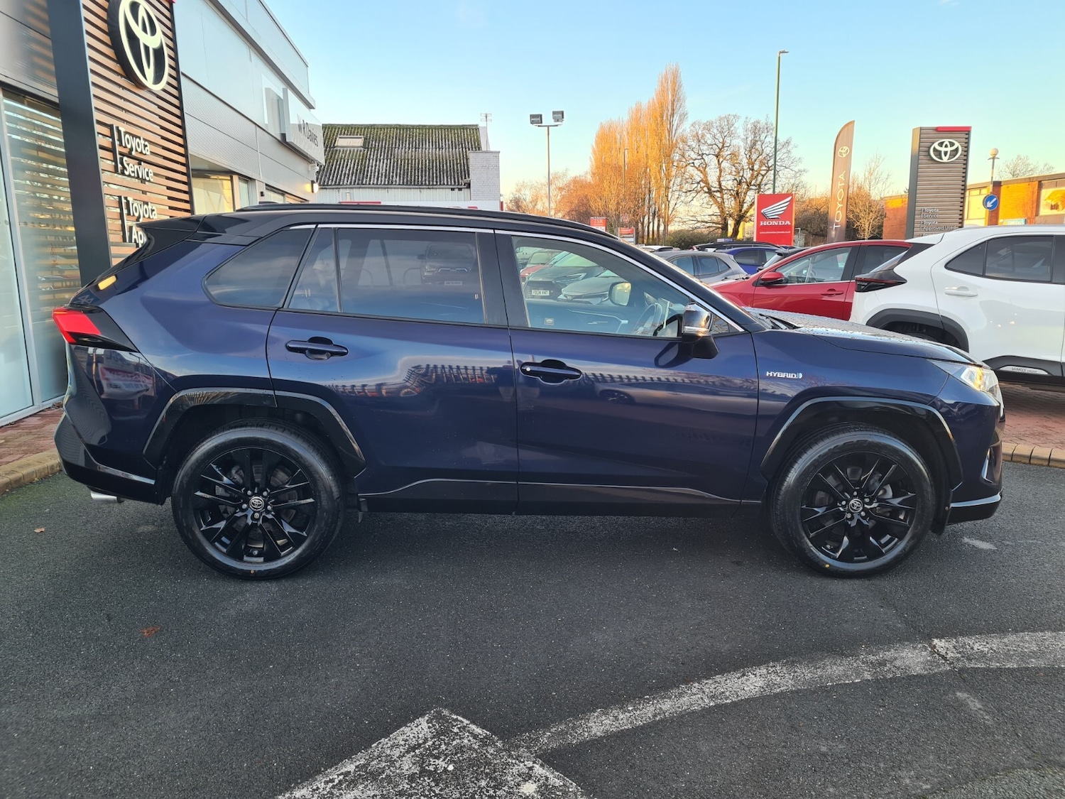 Used Toyota RAV4 2020 for sale - 77019874: Photo 8