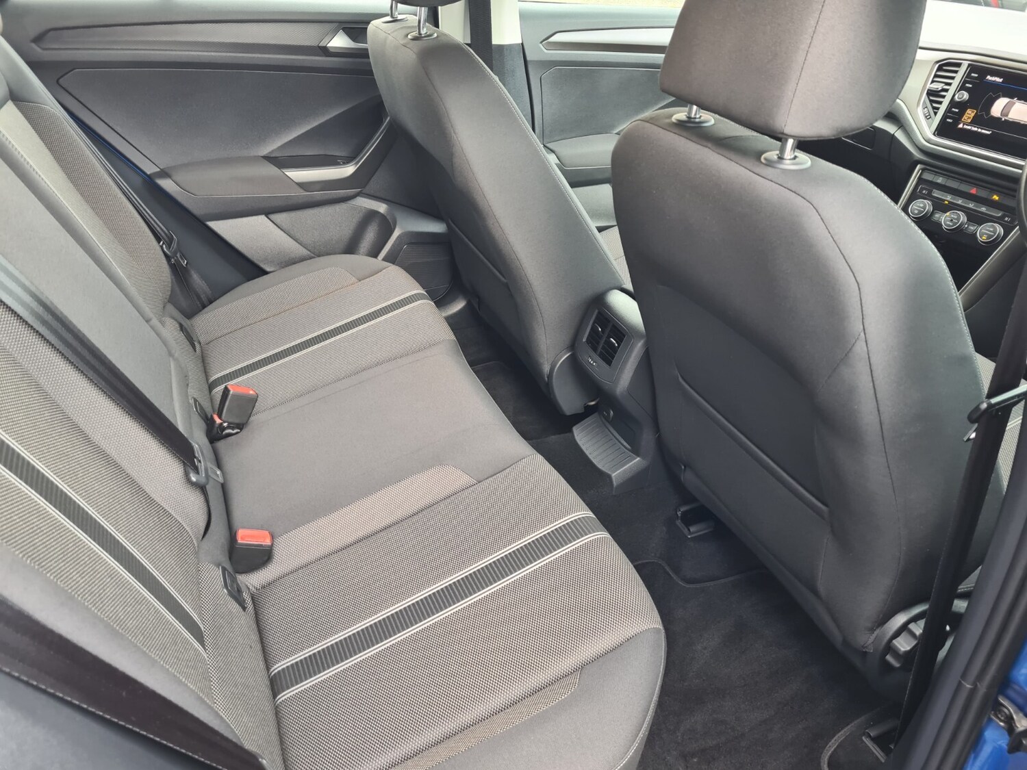 Used Volkswagen T-Roc 2019 for sale - 76338885: Photo 17