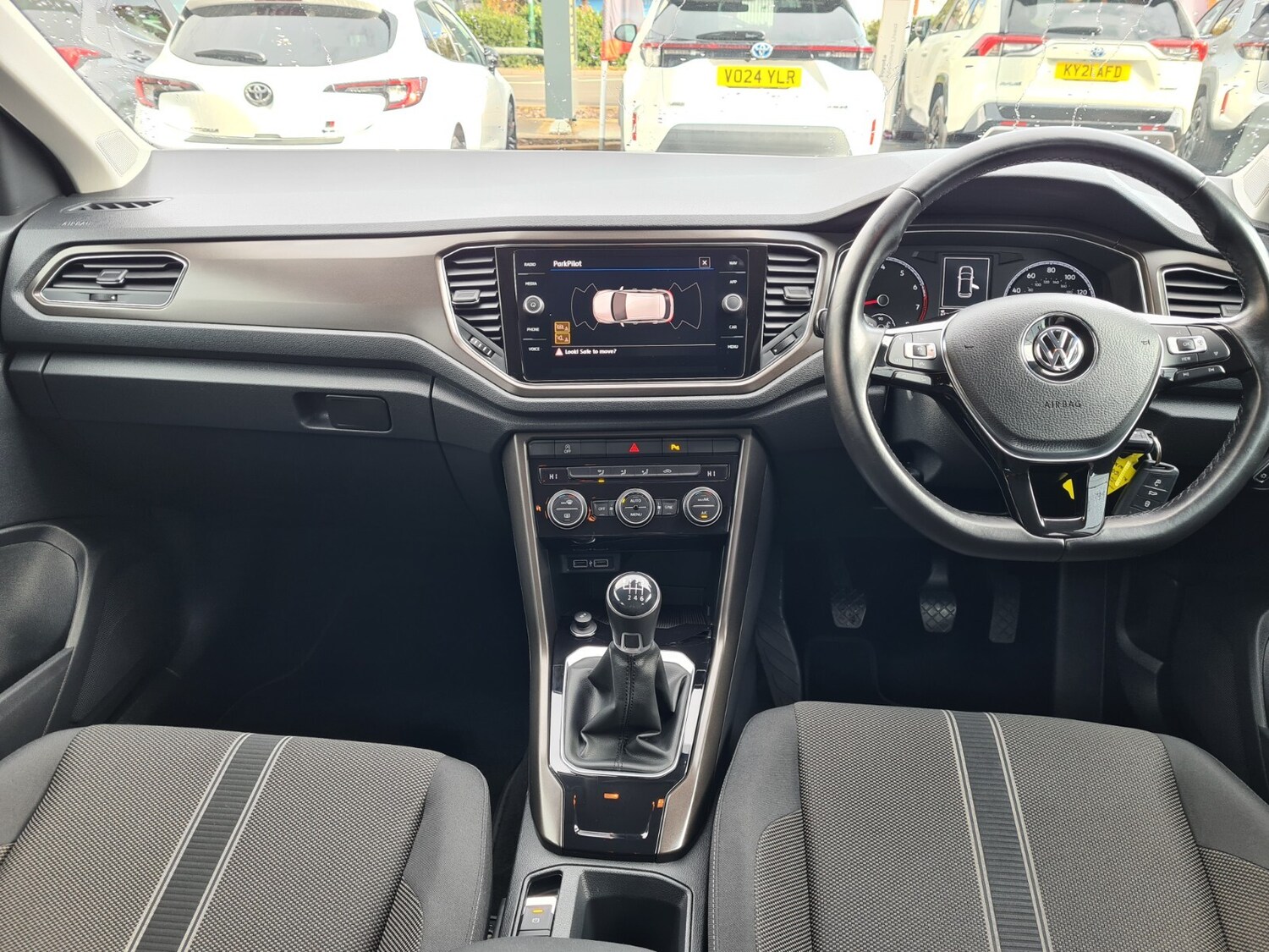 Used Volkswagen T-Roc 2019 for sale - 76338885: Photo 19