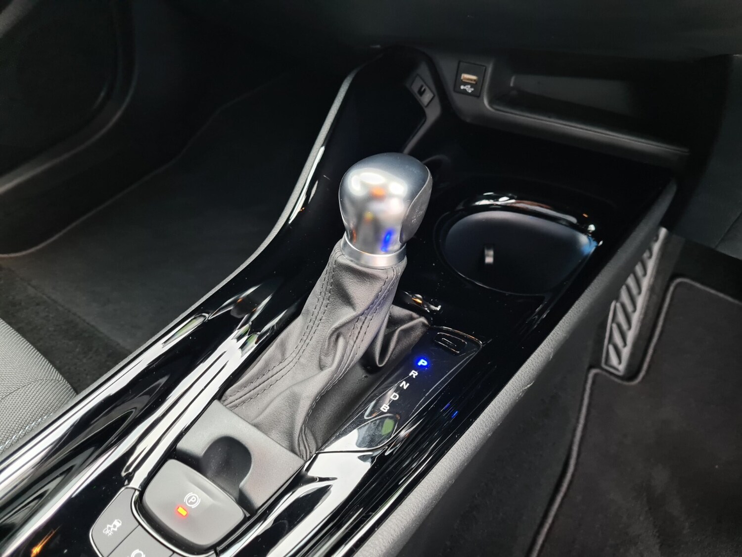 Used Toyota C-HR 2021 for sale - 76856372: Photo 15