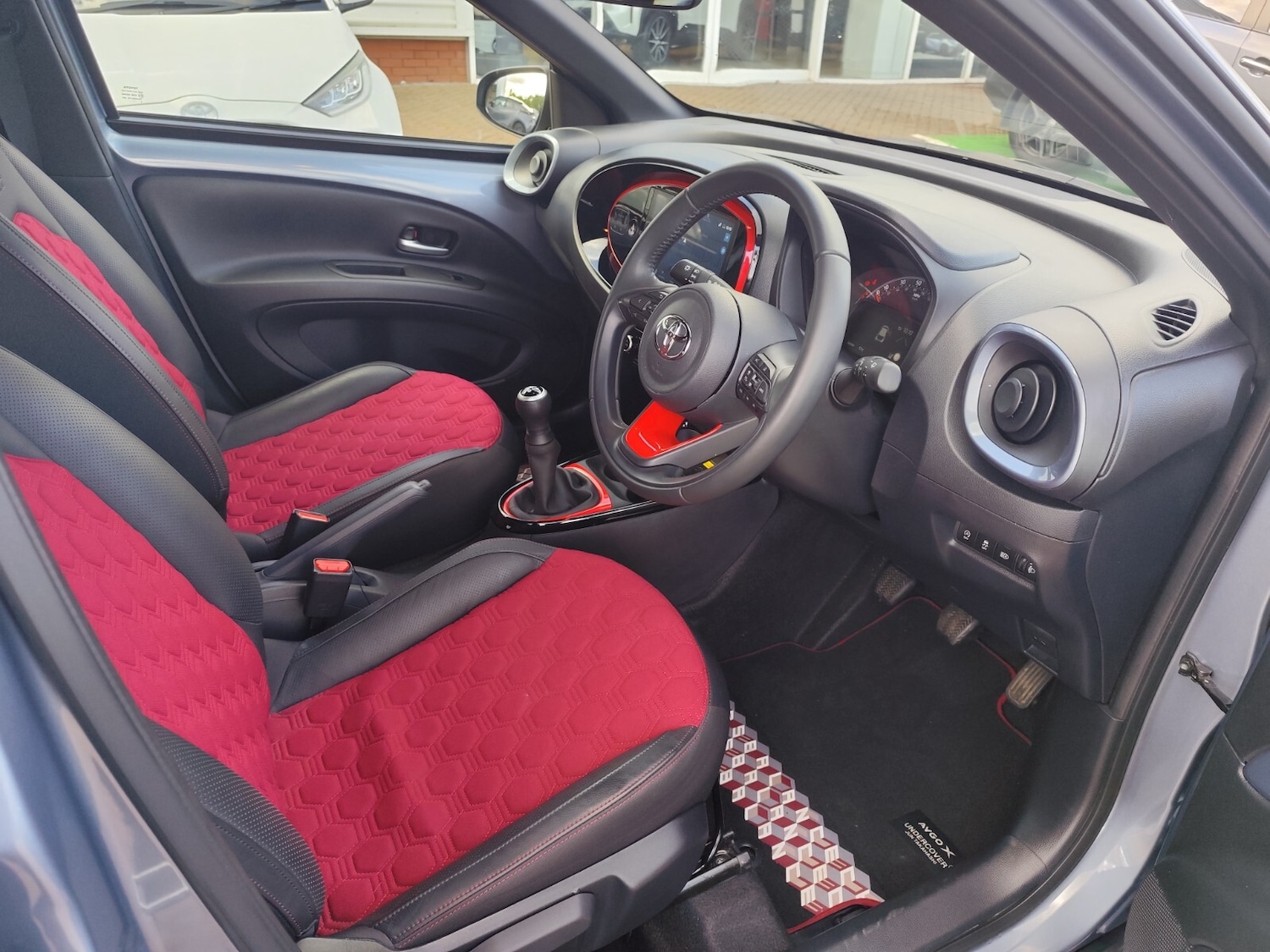 Used Toyota Aygo X 2023 for sale - 77137640: Photo 12