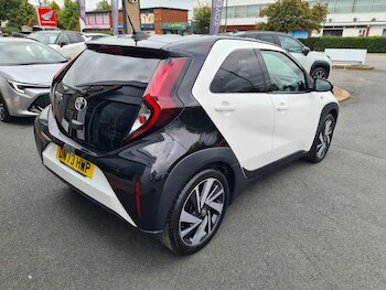 Used Toyota Aygo X 2023 for sale - 76856396: Photo